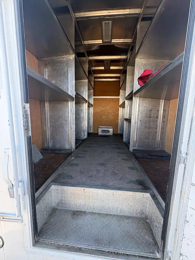 2014 Ford Econoline Cutaway E-350 Super Duty 138' SRW - Photo 9