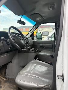 2014 Ford Econoline Cutaway E-350 Super Duty 138' SRW - Photo 10