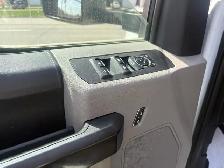 2017 Ford Super Duty F-350 SRW 4WD Crew Cab 176' XL - Photo 11