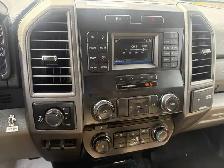 2017 Ford Super Duty F-350 SRW 4WD Crew Cab 176' XL - Photo 12