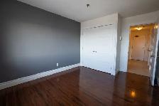 AVAILABLE June 1st - North End - 1 Bedroom Apartment - Photo 3