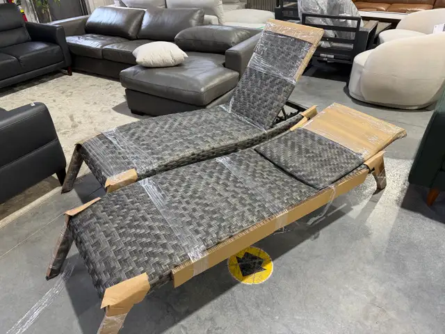 Outdoor patio woven chaise loungers set of 2 - Photo 2
