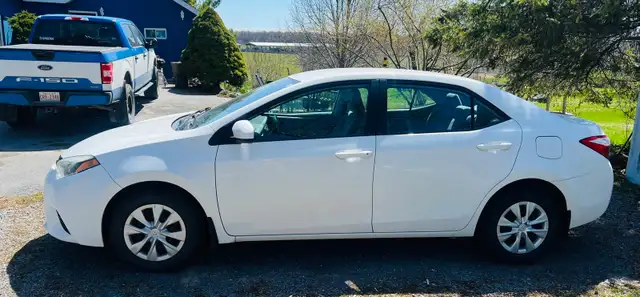 Feels like new! 2016 Toyota Corolla