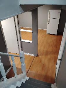 One Bedroom Basement Apartment- Parking Included - Photo 5