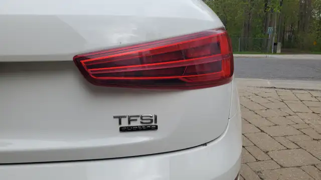 2018 Audi Q3 Quatro Komfort TFSI. Excellent Condition - Photo 6