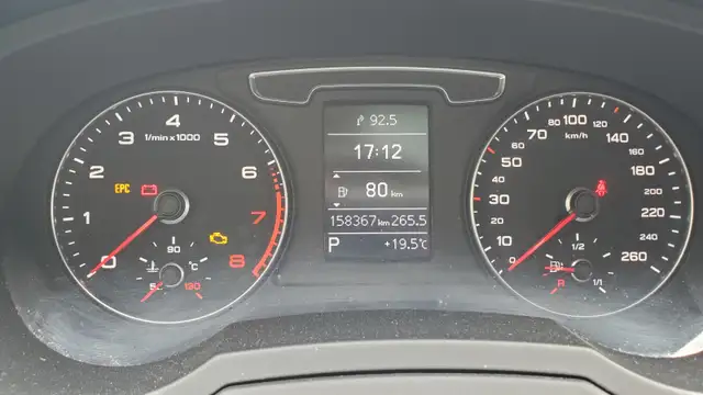 2018 Audi Q3 Quatro Komfort TFSI. Excellent Condition - Photo 8