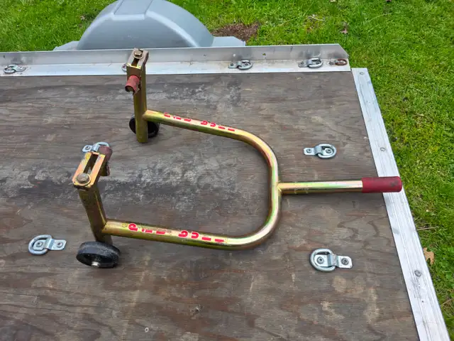 Pit Bull Motorcycle Under The Swingarm Rear Wheel Racing Stand - Photo 4