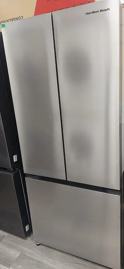 Fridge - 30 Hamilton Beach 17.7 Cuft HBF1770 SS Counter-Depth