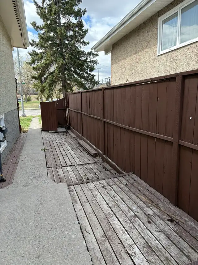 Same Day Junk Removal Calgary (Cheap) - Photo 7