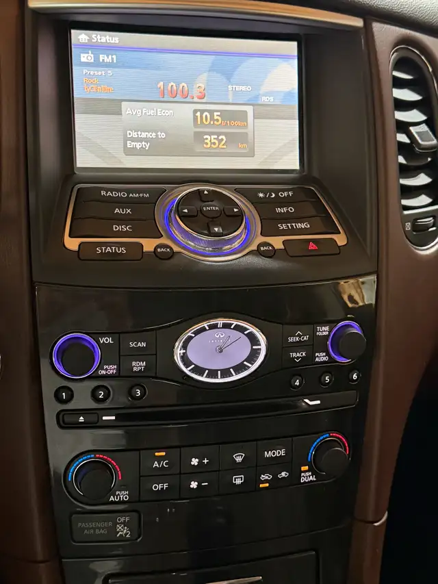 2017 Infiniti QX50 - Photo 10