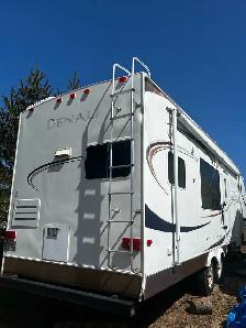 29ft 2009 Denali trailer
