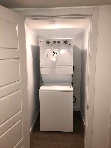 Rent! NEW SPACIOUS TWO (2) BEDROOMS BASEMENT LEGAL SUITE. - Photo 7
