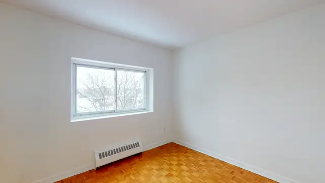2 Bedroom 1 Bath - June 1st - Steps to uOttawa and the Market - Photo 10