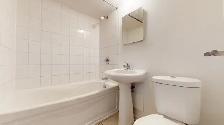 2 Bedroom 1 Bath - June 1st - Steps to uOttawa and the Market - Photo 11
