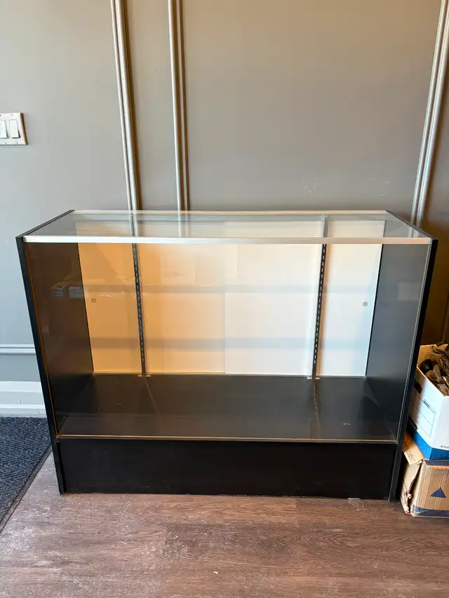 Free Display Case
