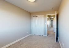 #8571 - 3 Bed/2.5 Bath Duplex in Westgate w/ Central AC! $2500 - Photo 16
