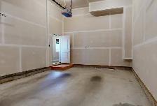 #8571 - 3 Bed/2.5 Bath Duplex in Westgate w/ Central AC! $2500 - Photo 23