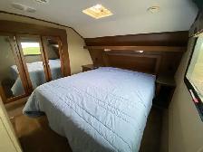 Heartland , 2013 Sundance 5 th wheel camper - Photo 9