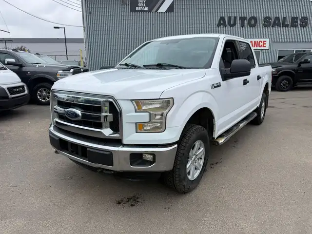 2016 Ford F-150 XLT CREW 4X4 - 5.0L / ONE OWNER ACCIDENT FREE
