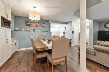 Bright 2-bdr Upper Floor Bungalow with Private Backyard - Photo 7