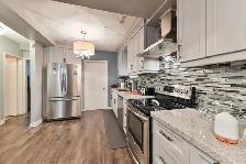 Bright 2-bdr Upper Floor Bungalow with Private Backyard - Photo 8