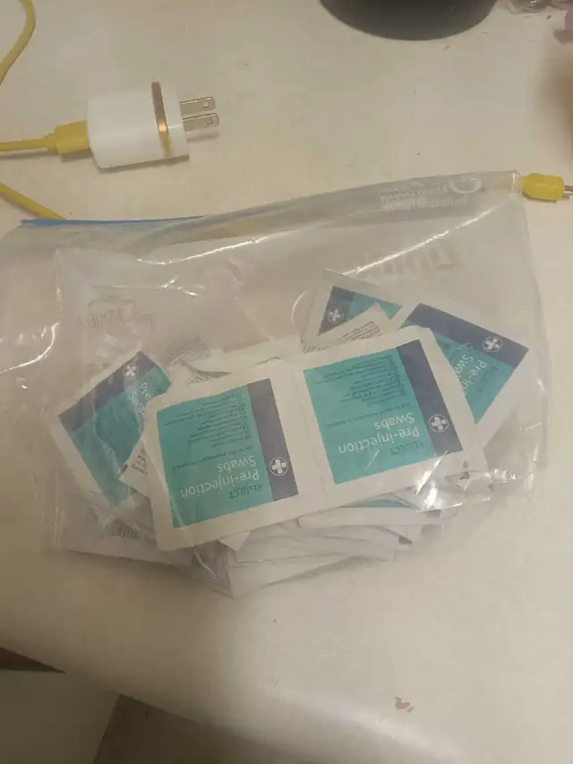 free alcohol swabs