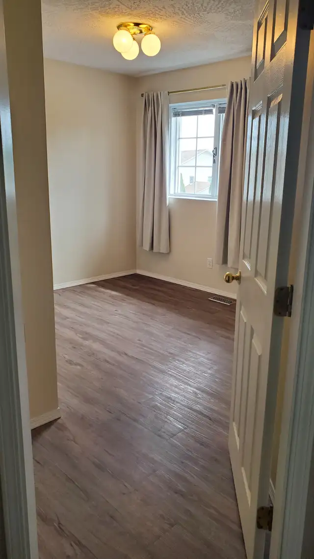 250-649-5694 3 BEDS/2 BATHS HOUSE WITH GARAGE NEAR WALMART - Photo 8