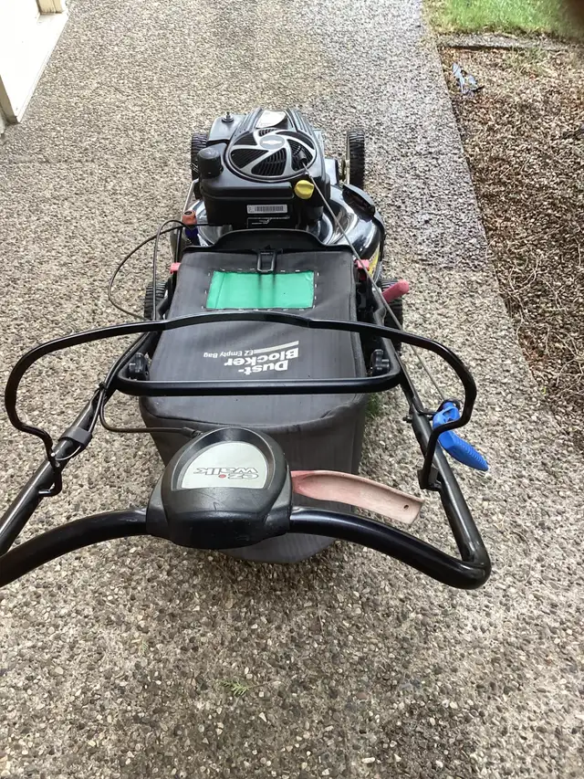Craftsman Self propelled lawnmower - Photo 4