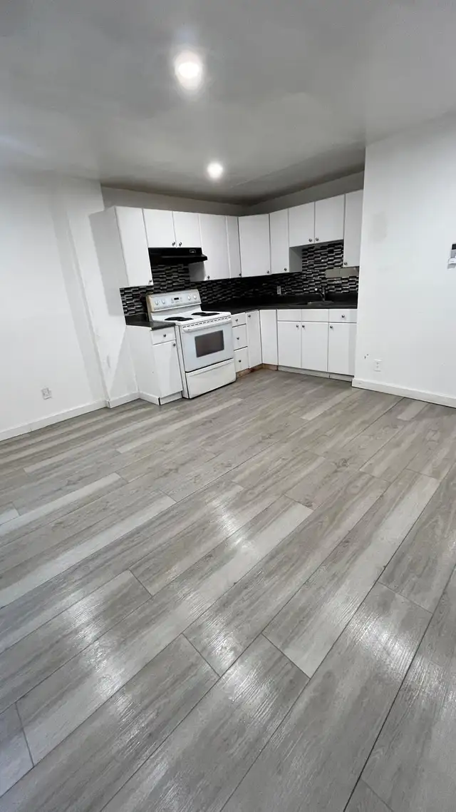 Beau propre rénové 41/2 à l'heure HOMA - Photo 7