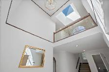 Elegant 5-Bedroom Home in South Slope | Panoramic Views   Garden - Photo 18