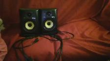 very good speakers fine condition