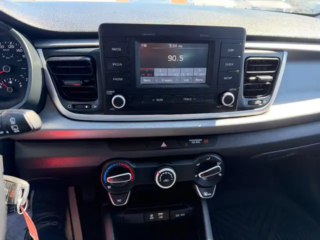 2018 Kia RIO - Photo 15