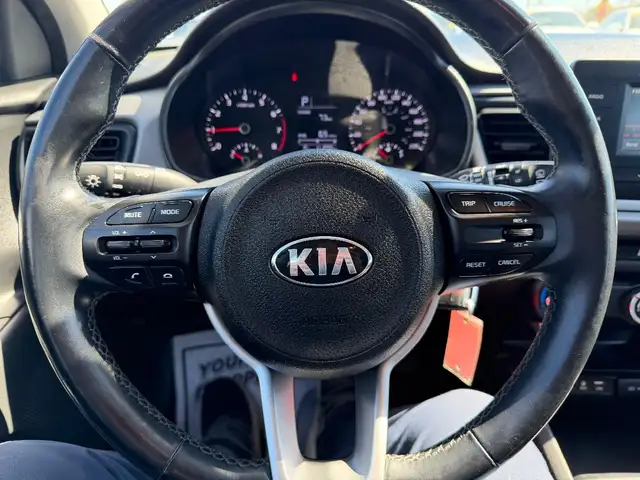 2018 Kia RIO - Photo 17