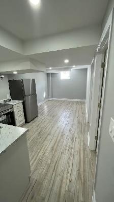 2 Queen Size Bedroom   1 Parking Basement