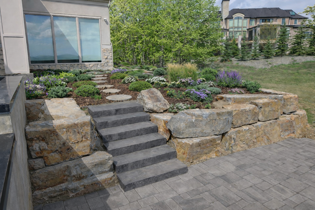 Landscape construction/ Hardscape -Foreman / Lead Hand - Photo 2