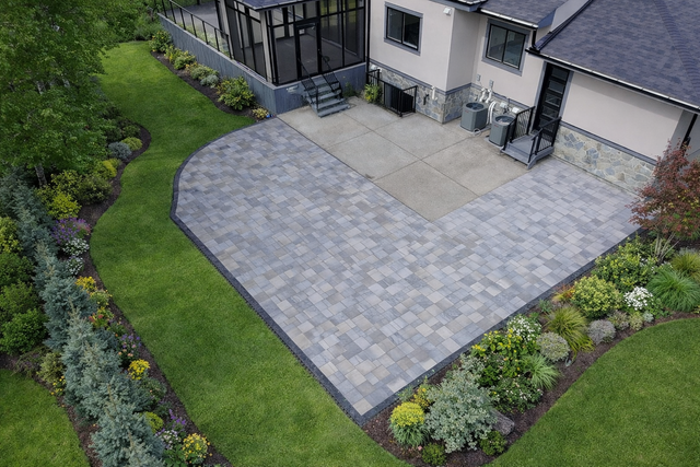 Landscape construction/ Hardscape -Foreman / Lead Hand - Photo 4