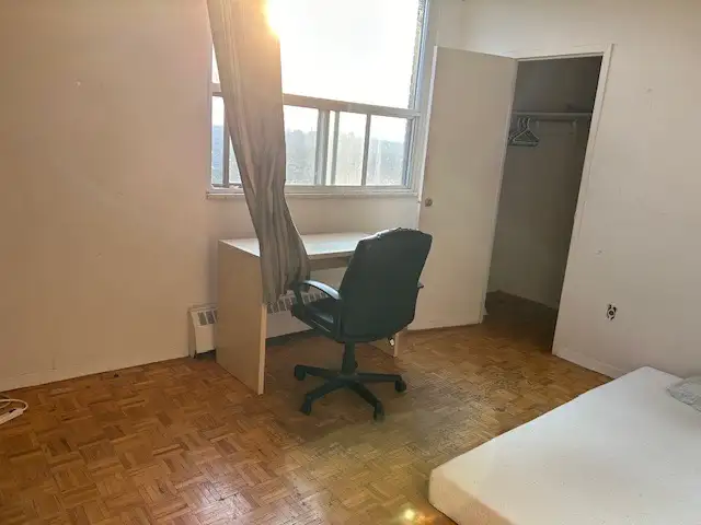 Private room for rent