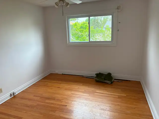 Spacious Two-Bedroom Unit in One of the Best Areas of Ottawa - Photo 6