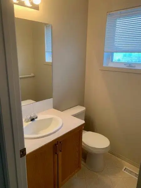 Westside 2 Bedroom in 4plex - Photo 4