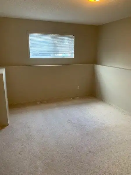 Westside 2 Bedroom in 4plex - Photo 6