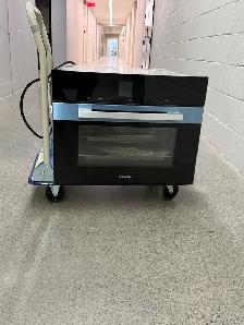 Neuf Miele 24' Four combi  Vapeur DGC7640