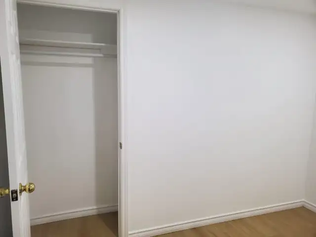 Room for rent for student - near UTSC and Centennial College - Photo 3