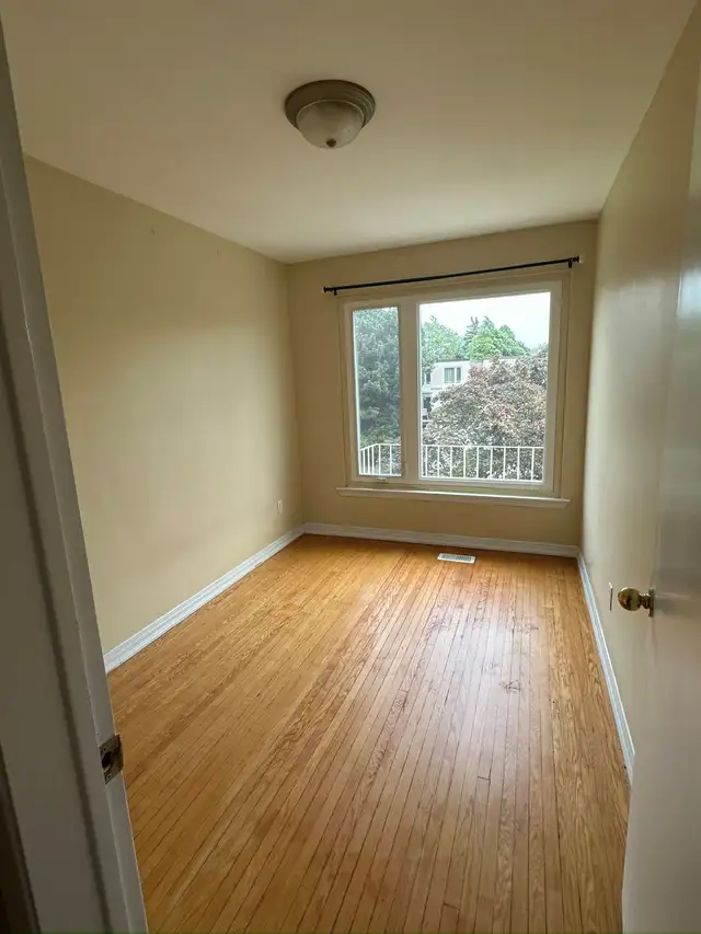 Spacious 4-Bedroom House for Rent – Finch & Hwy 404, North York - Photo 7