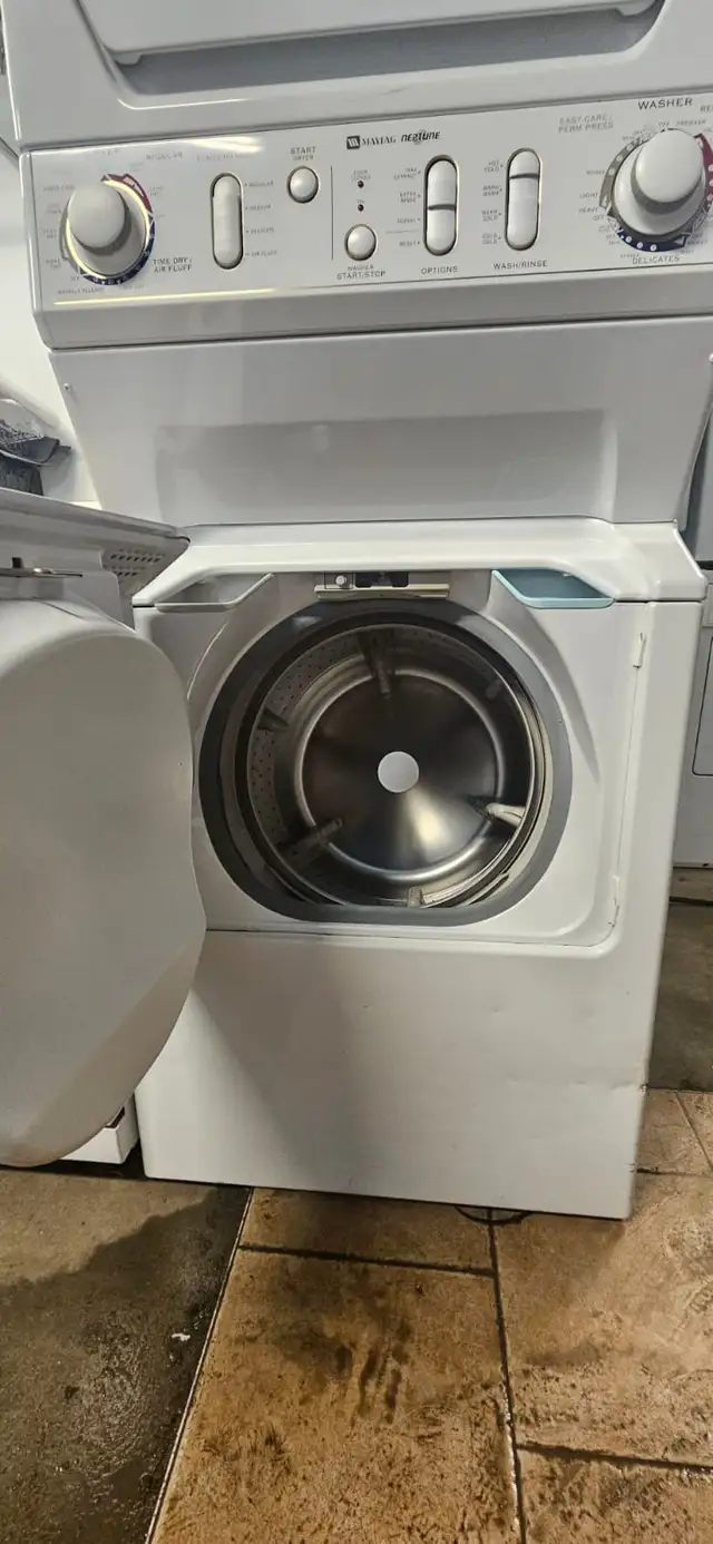 Maytag Neptune Laundry Centre WASHER/DRYER WORKS GREAT DELIVERY - Photo 3
