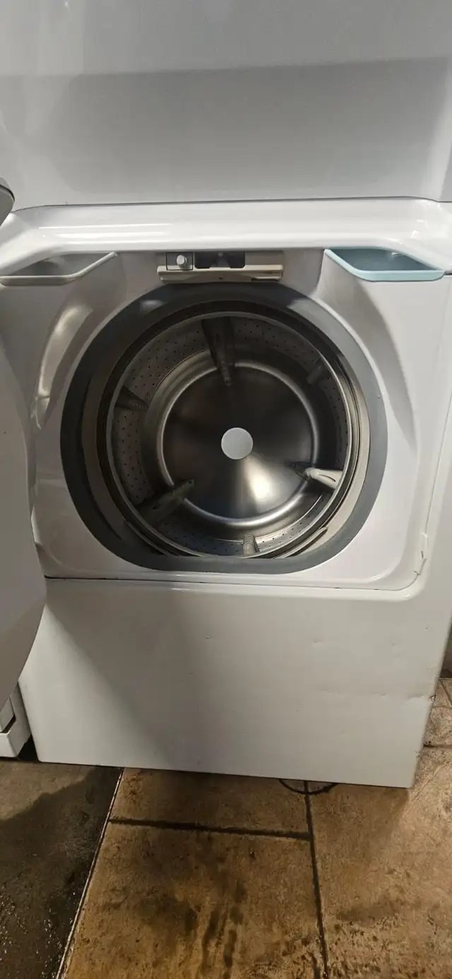 Maytag Neptune Laundry Centre WASHER/DRYER WORKS GREAT DELIVERY - Photo 4