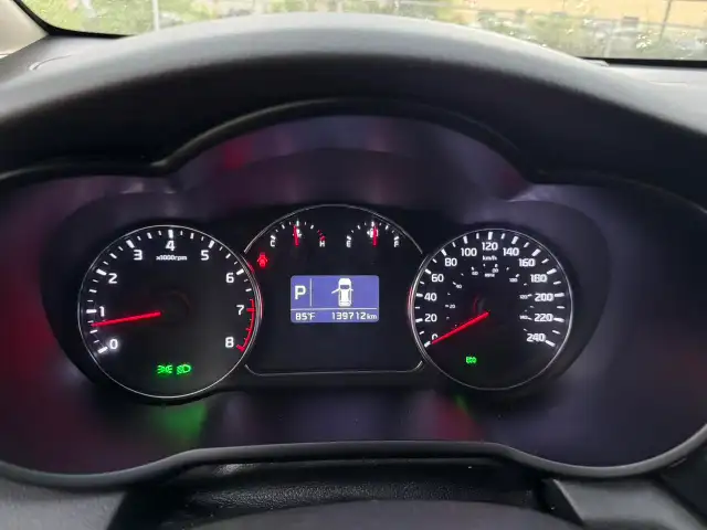 2014 Kia Rondo 4dr Wgn Auto EX - Photo 12