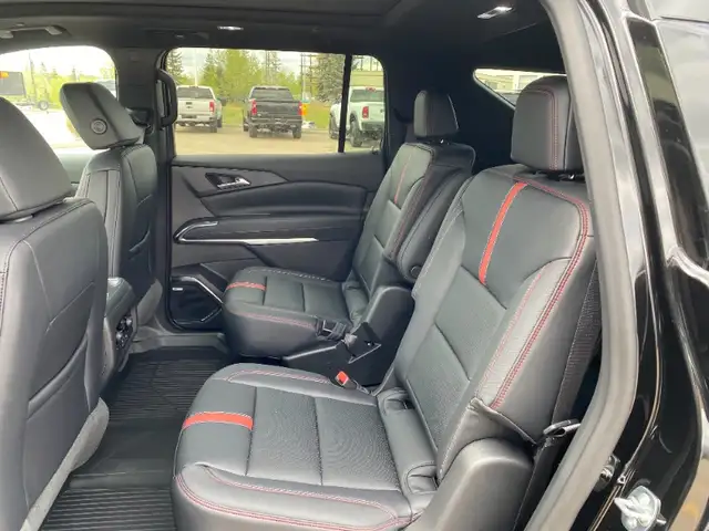 2026 Chevrolet Traverse RS Leather|Heated & Cooled Seats|7 Passe - Photo 10
