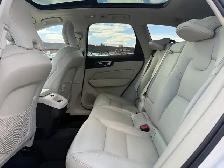 2022 Volvo XC60 No Accidents l B6 l AWD l Momentum l 2 Keys - Photo 14