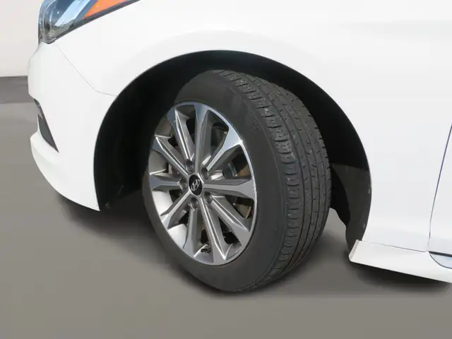 2016 Hyundai Sonata 4dr Sdn 2.4L Auto Limited - Photo 3