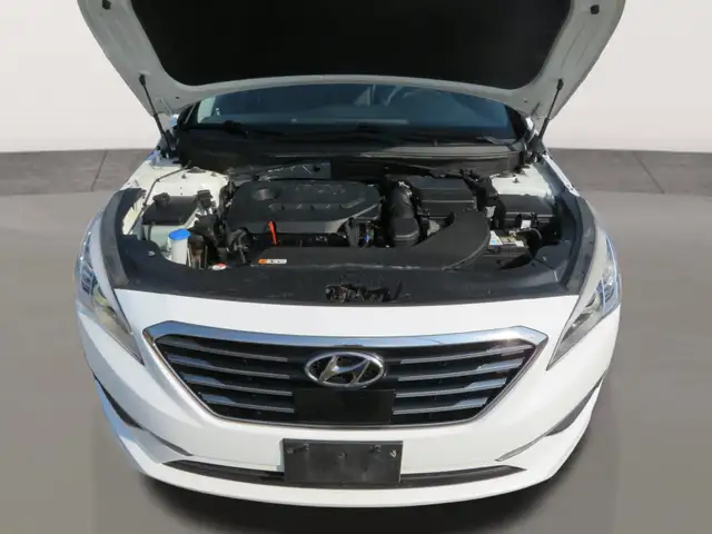 2016 Hyundai Sonata 4dr Sdn 2.4L Auto Limited - Photo 28